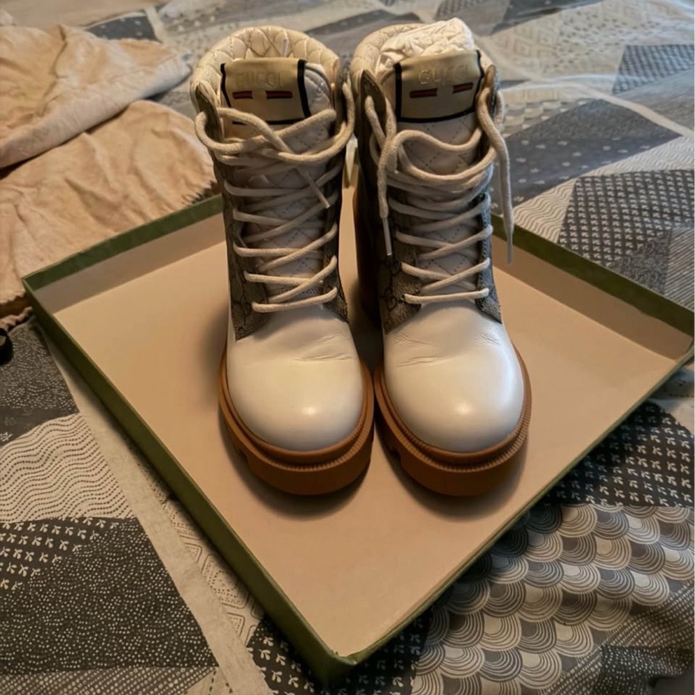 Gucci Cream and Tan Lace-Up Boots